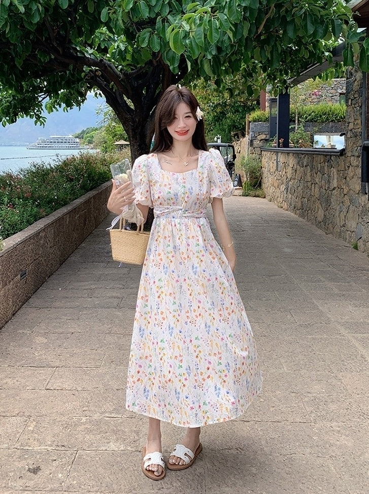 Floral Vacation Puff Sleeve Waist Slimming Dress
