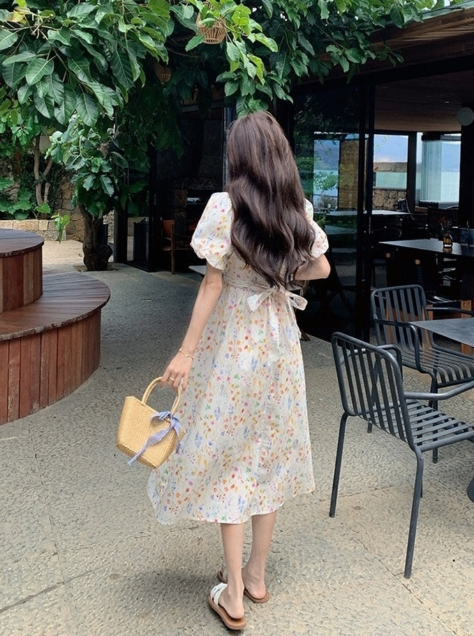 Floral Vacation Puff Sleeve Waist Slimming Dress
