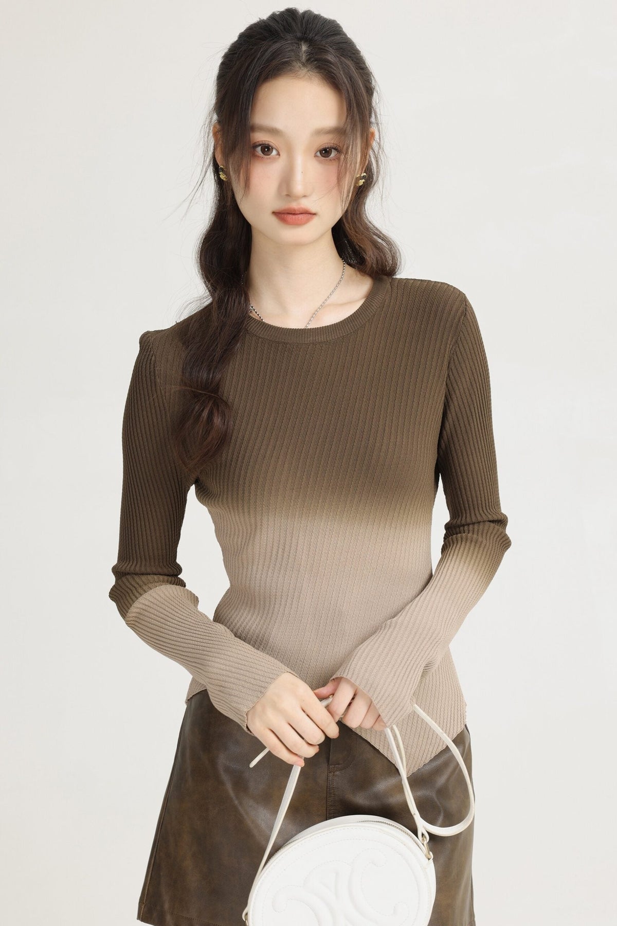 Brown Gradient Knit Sweater With Irregular Hem