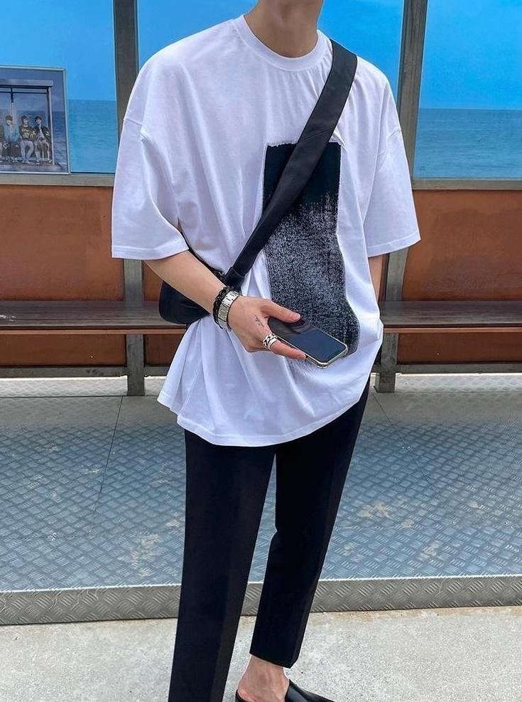 Graffiti Print Loose Fit Tee