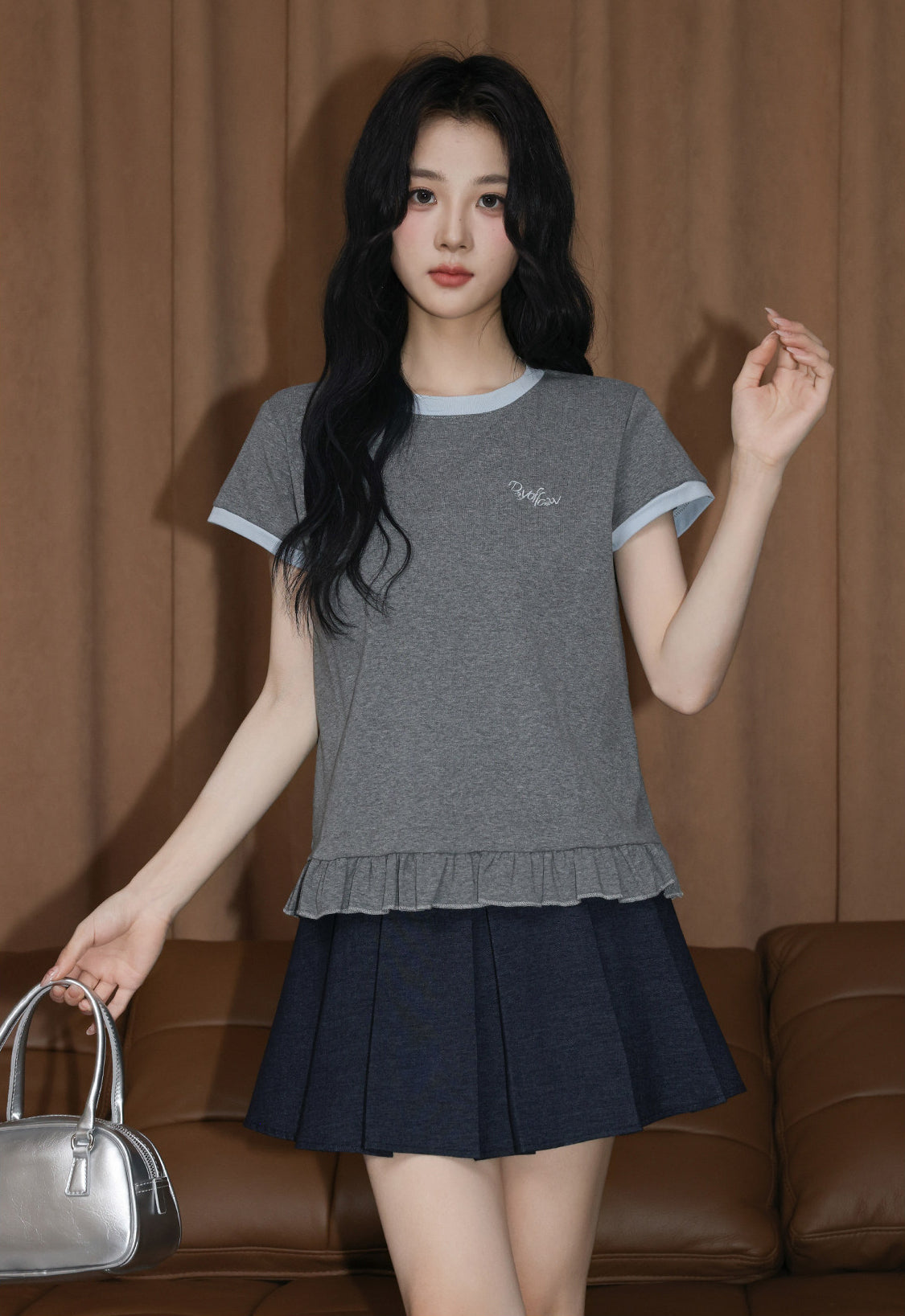 Gray Contrast Trim Ruffle Short Sleeve Top