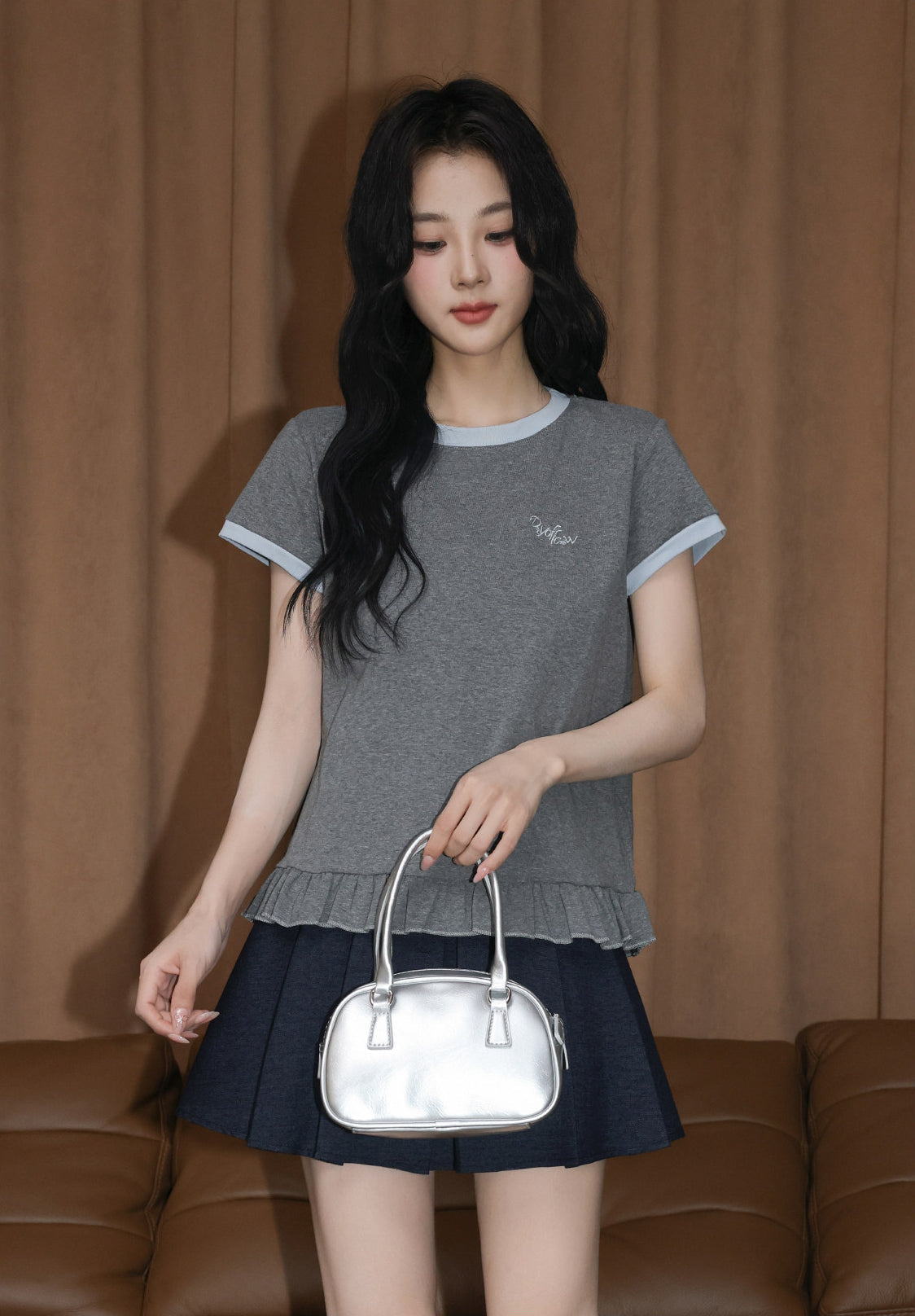 Gray Contrast Trim Ruffle Short Sleeve Top