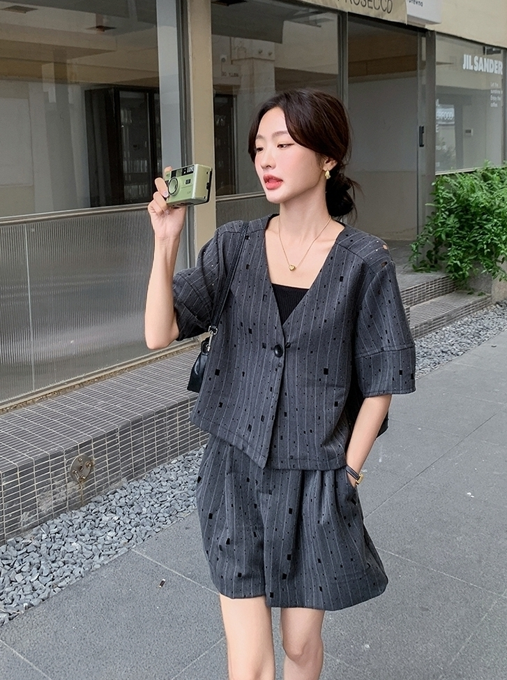 Gray Elegant Blazer And Skirt Set