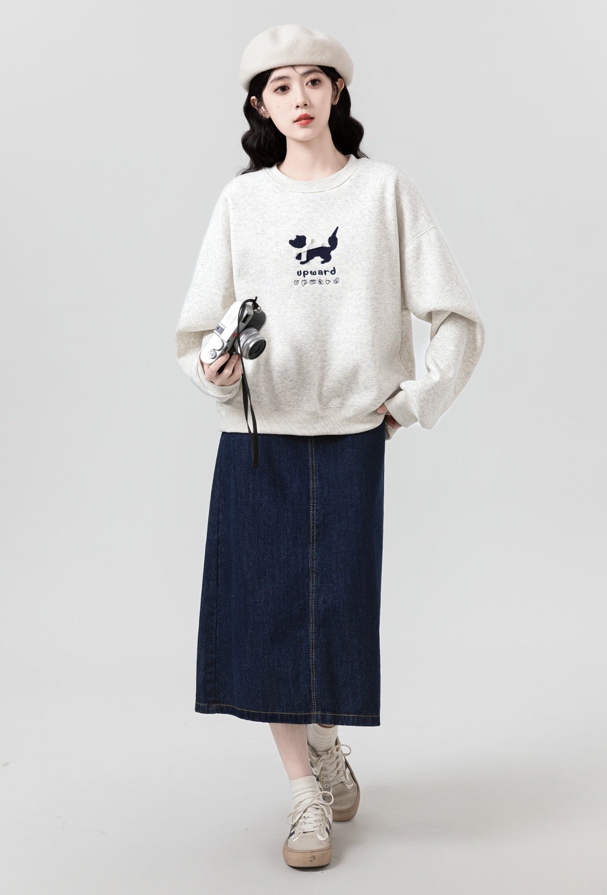 Gray Embroidered Fleece Pullover Sweatshirt