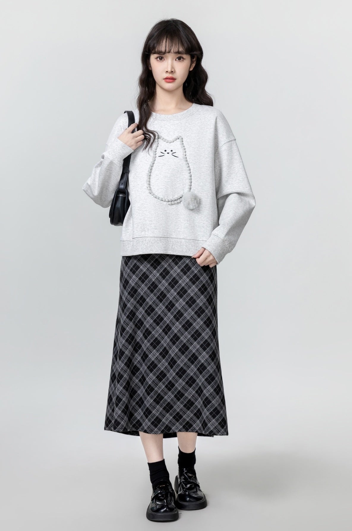 Gray Loose Cartoon Cat Pullover Sweater