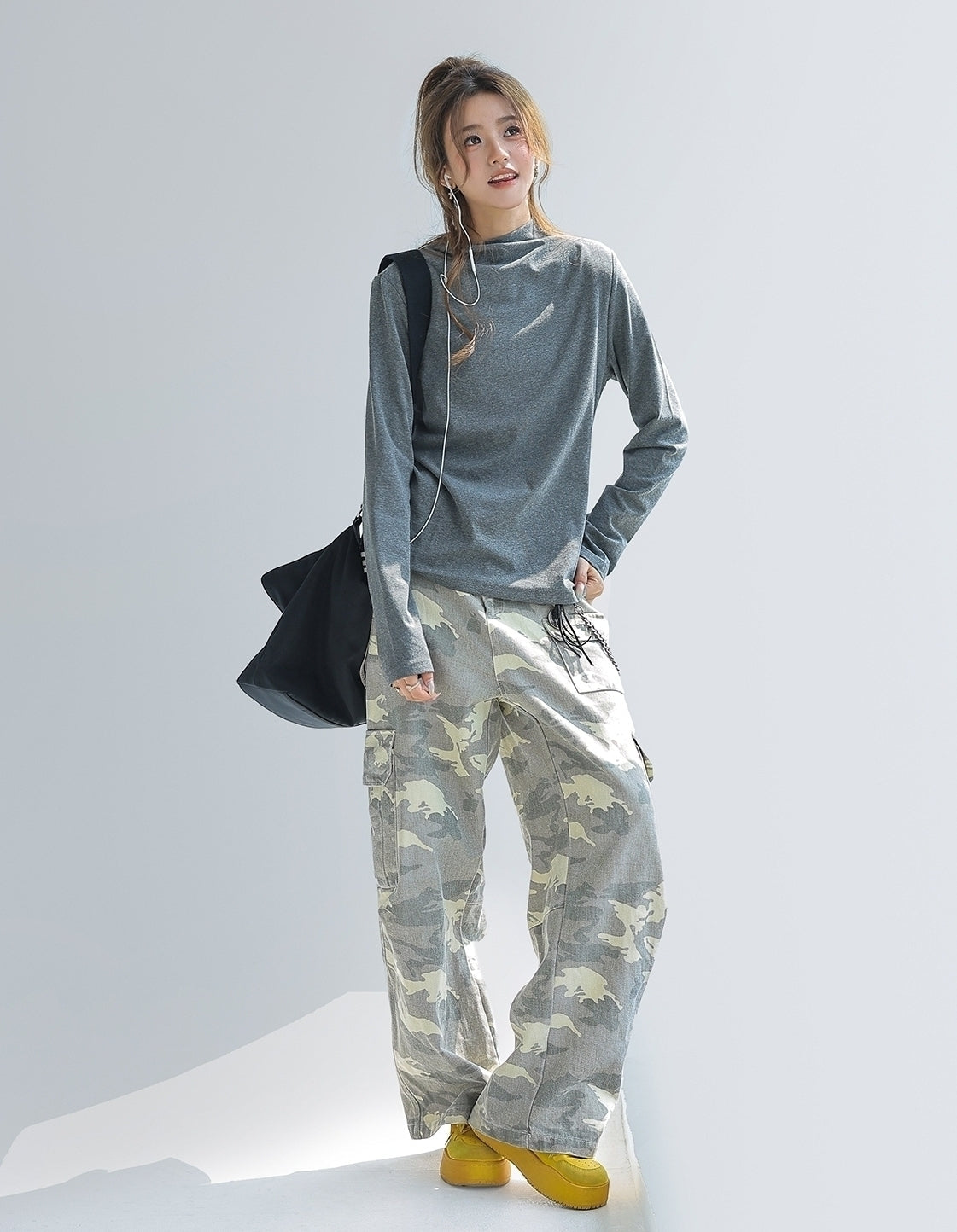 Gray Ruched Long Sleeve Slim Fit Layering Top