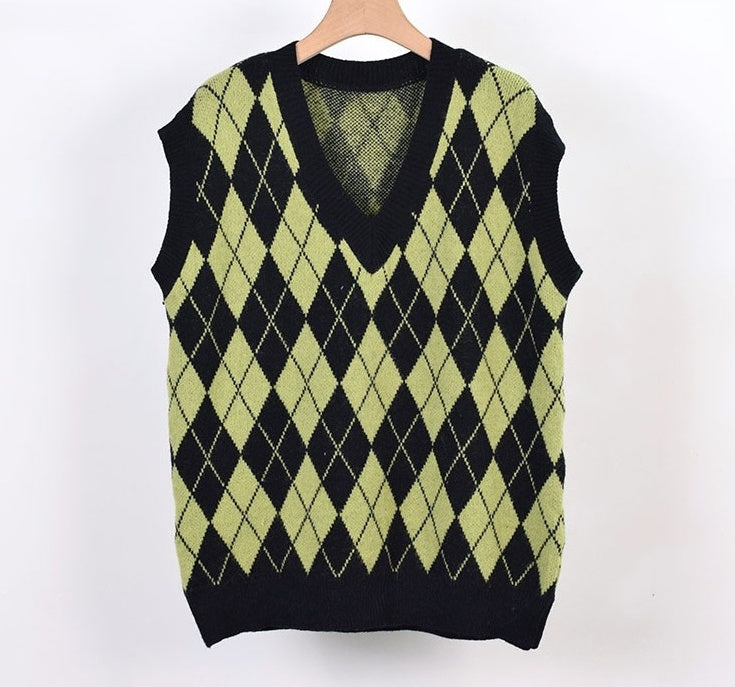 Green Argyle Pattern V-Neck Vest