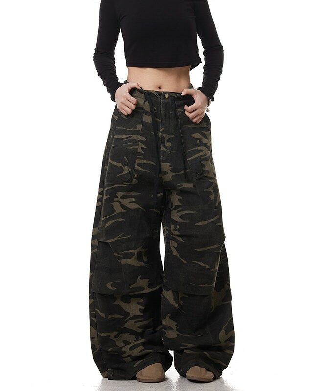 Green Camouflage Drawstring Pants