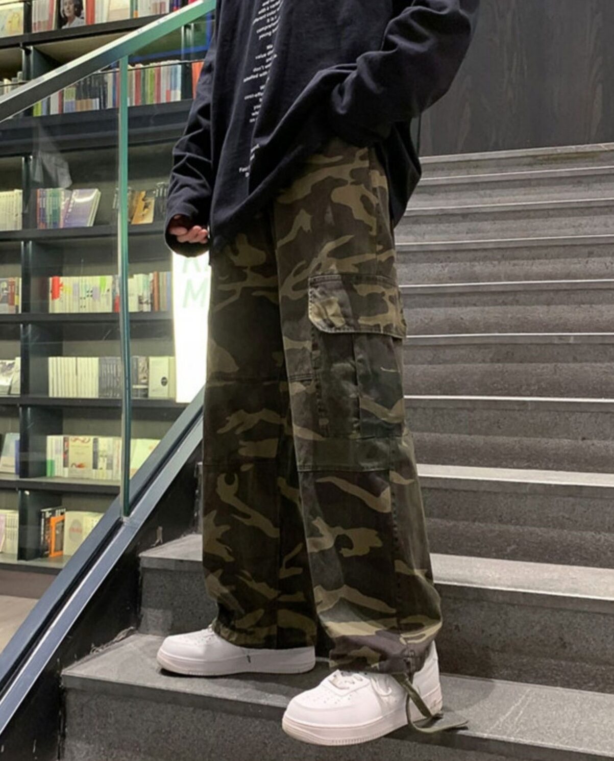 Green Camouflage Loose Pants