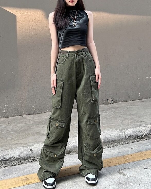 Green Multi-Pockets Cargo Pants