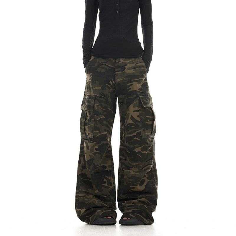 Green Retro Camouflage Cargo Pants