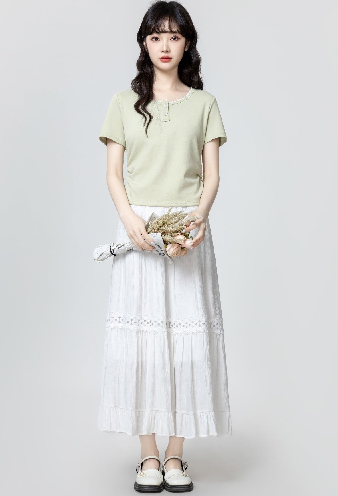 Green Shortsleeve T-Shirt With Floral Collar Design