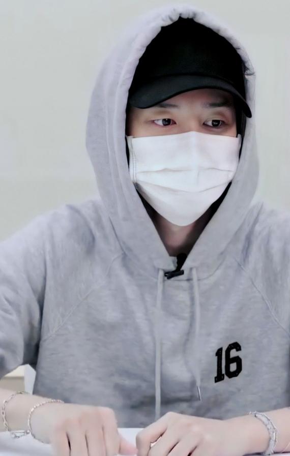Print Hoodie