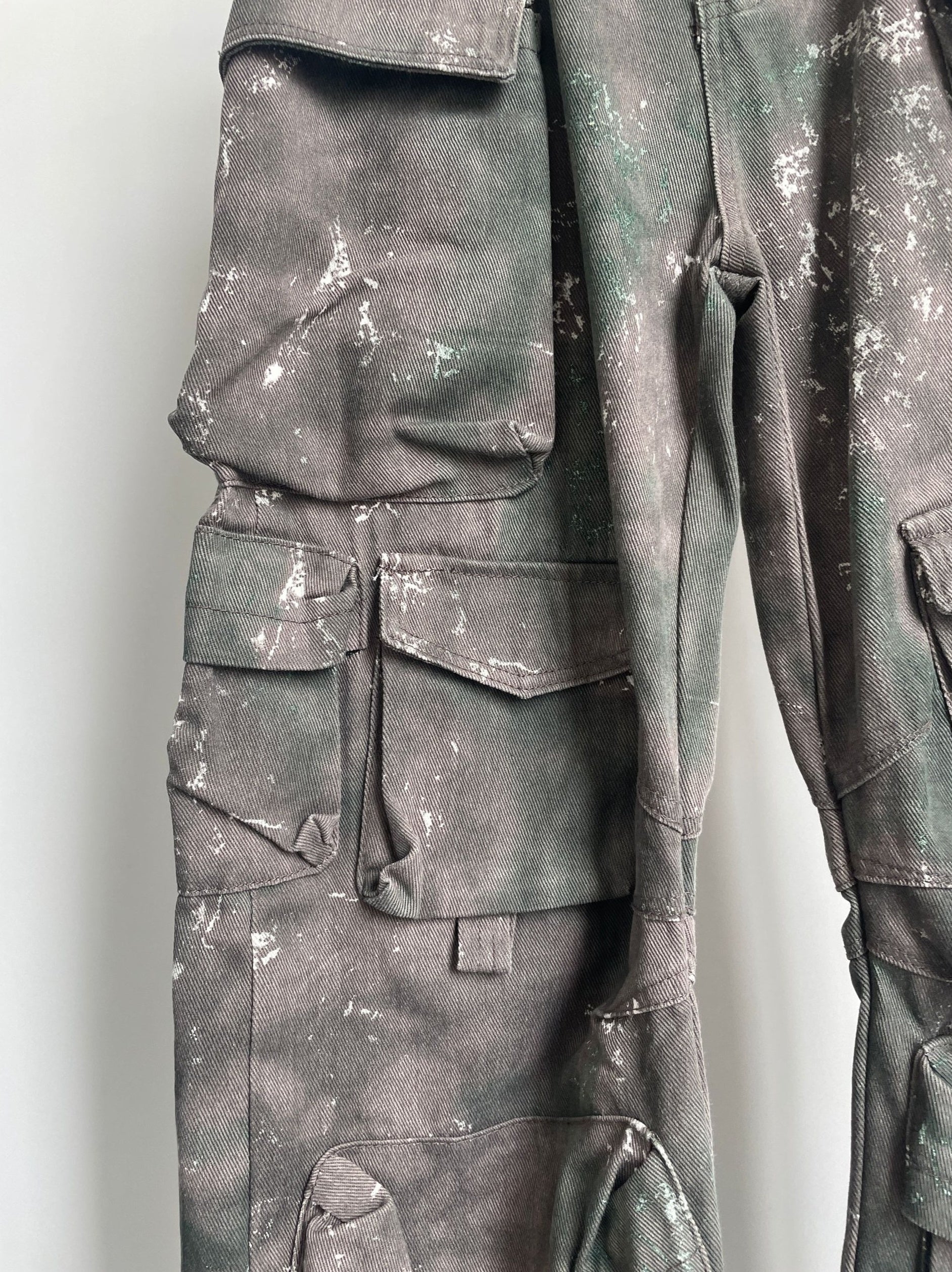 Grey Camouflage Multi-Pocket Jeans
