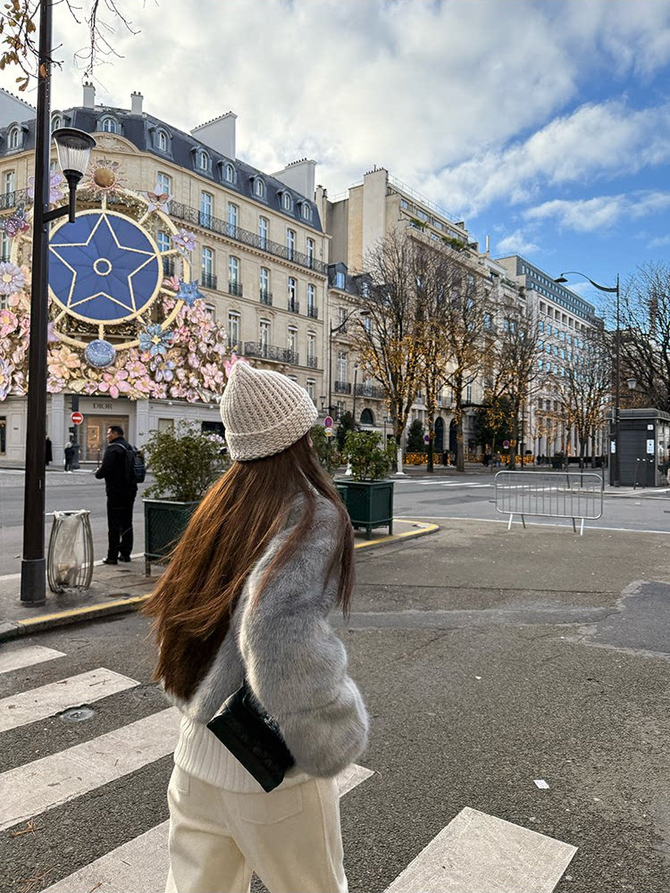Grey Faux Fur Zipped-Up Winter Jacket