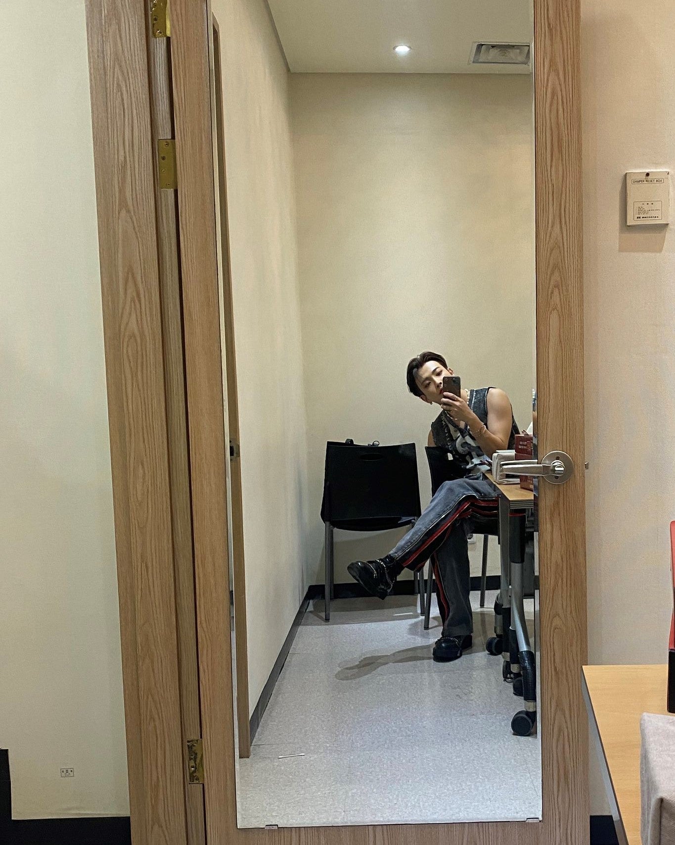 Grey Double Side Zippers Jeans