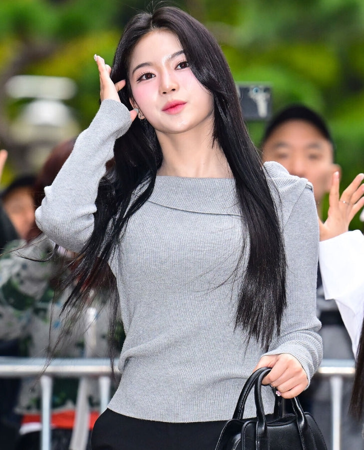 Grey Folded Collar Ribbed Knit Sweater