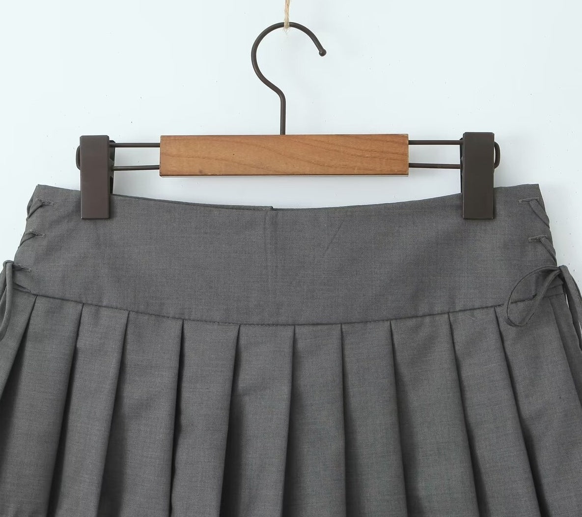 Grey Laced-Up Sides Pleated Skort