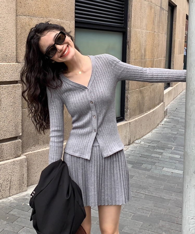 Grey Ribbed V-Neck Cardigan
