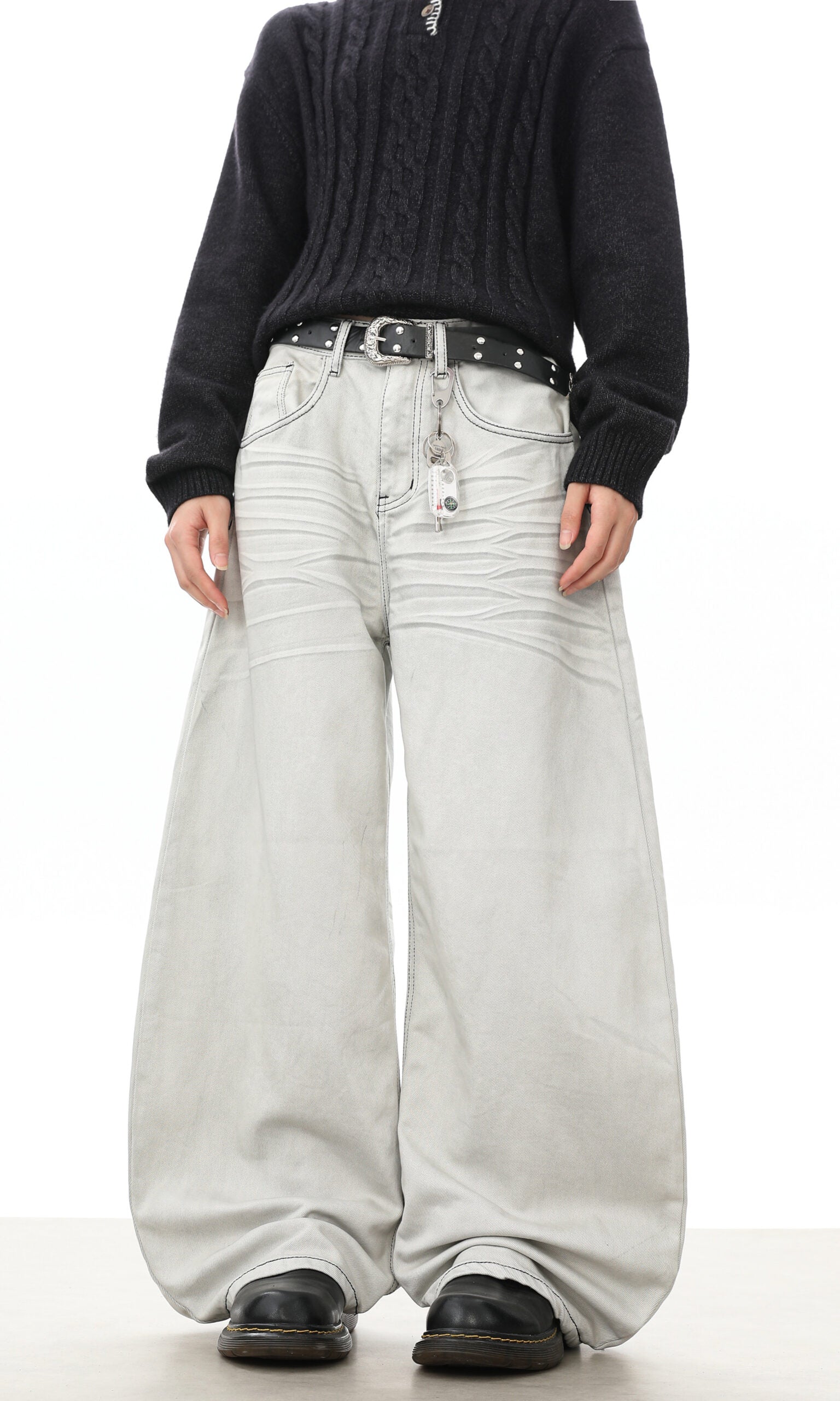 Grey Washed Wide-Leg Baggy Jeans