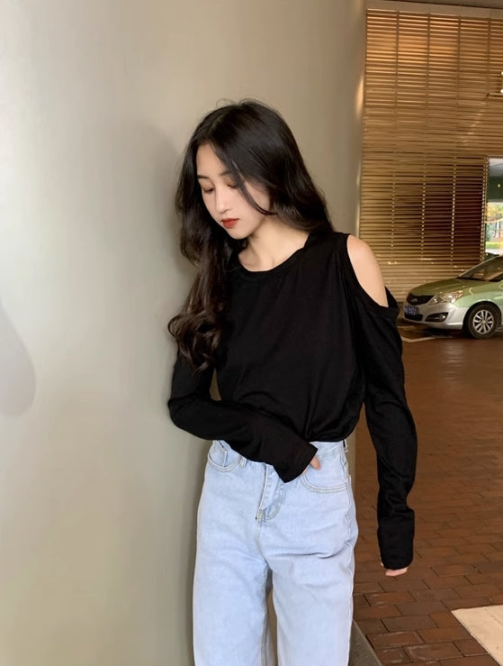 Black Off-Shoulder Long Sleeve T-Shirt