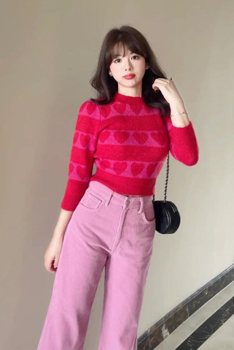 Red Heart Patterned Knit Sweater