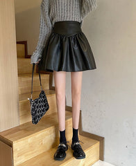 Black Pleated PU Leather Skirt