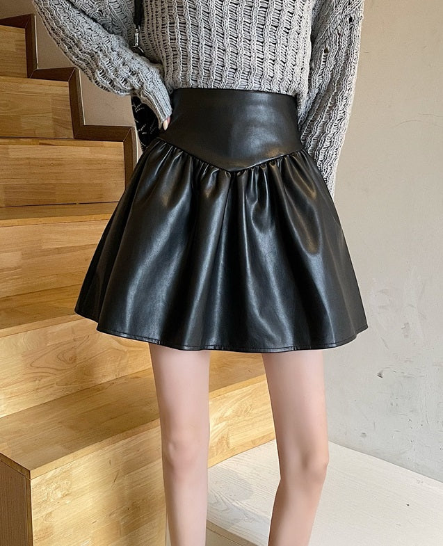 Black Pleated PU Leather Skirt