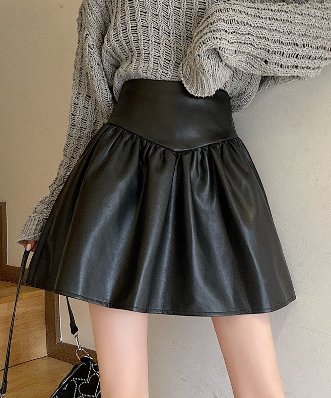 Black Pleated PU Leather Skirt