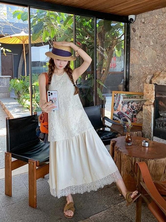 Ivory Lace Trim Sleeveless Summer Dress