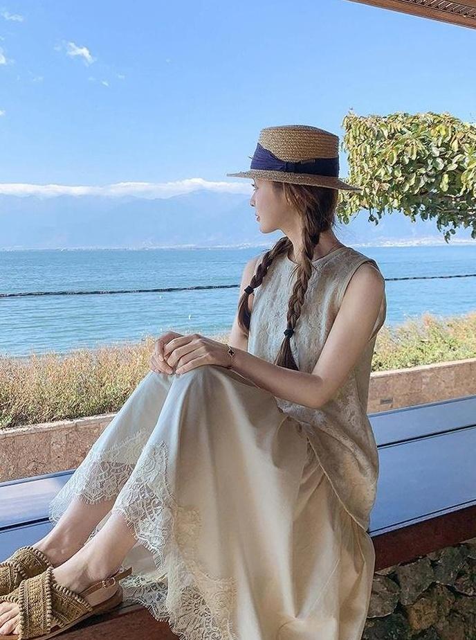 Ivory Lace Trim Sleeveless Summer Dress