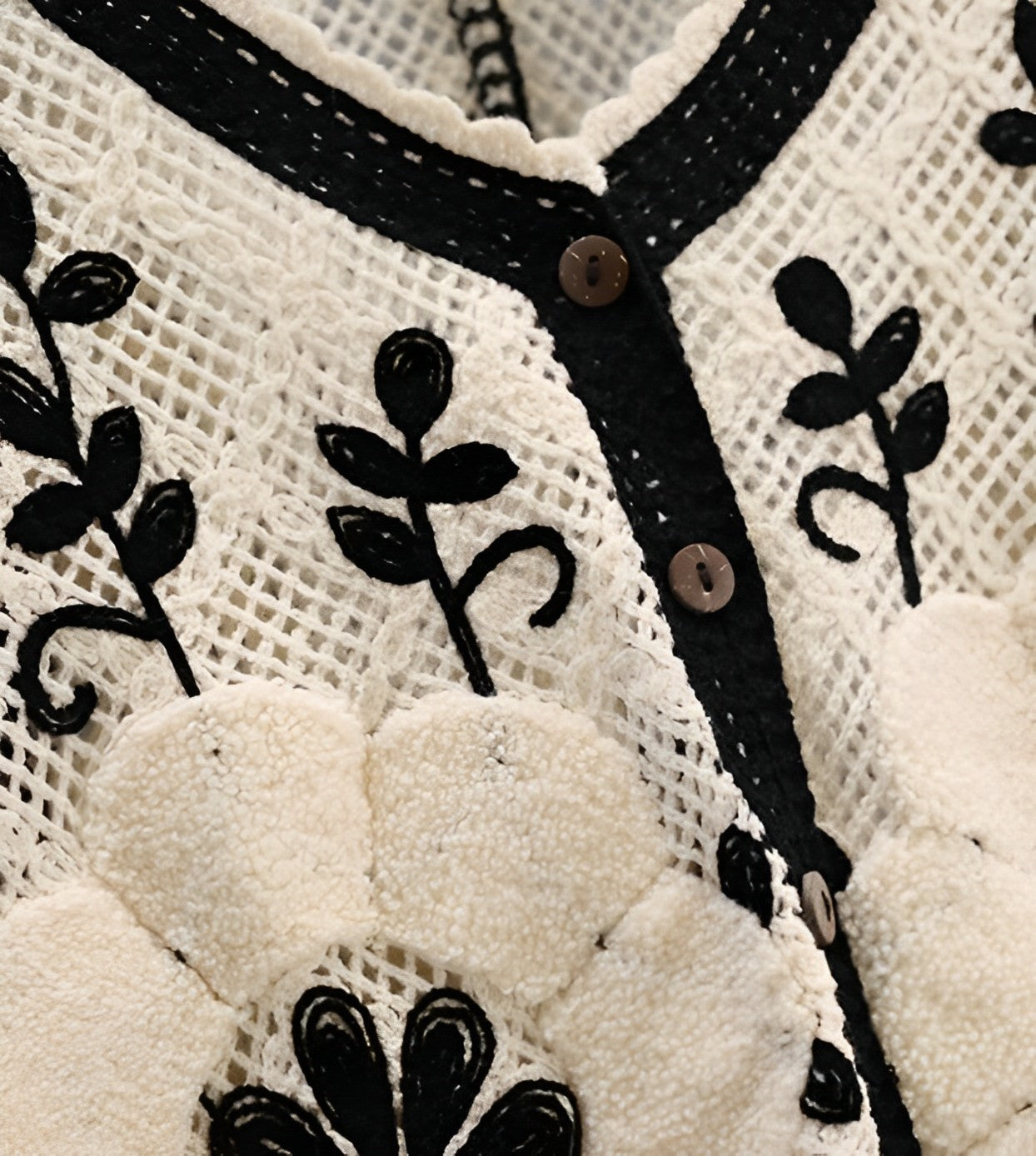 Black and White Flower Embroidered Knitted Vest