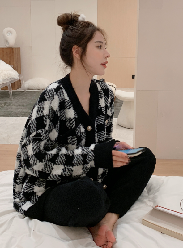 Black Plaid Button Cardigan