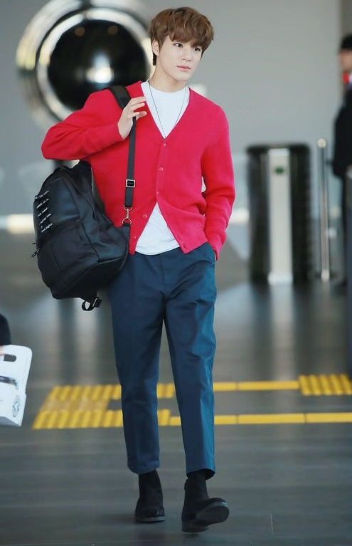 Red Knitted V-Neck Cardigan