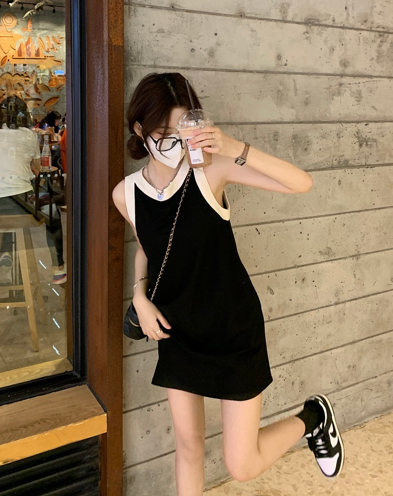 Black Minimalist Trapeze Dress