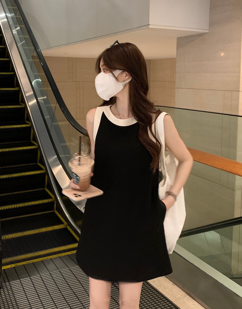Black Minimalist Trapeze Dress