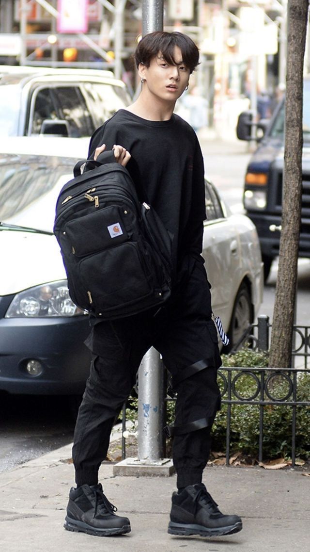 Black Harem Cargo Pants With Buckle Strap
