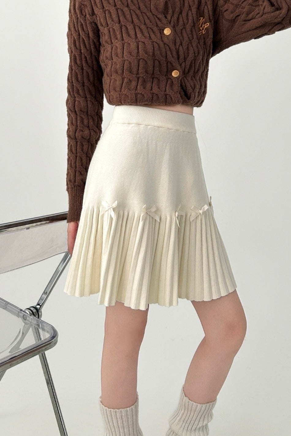 Knit Pleated Skirt With Bow Detail