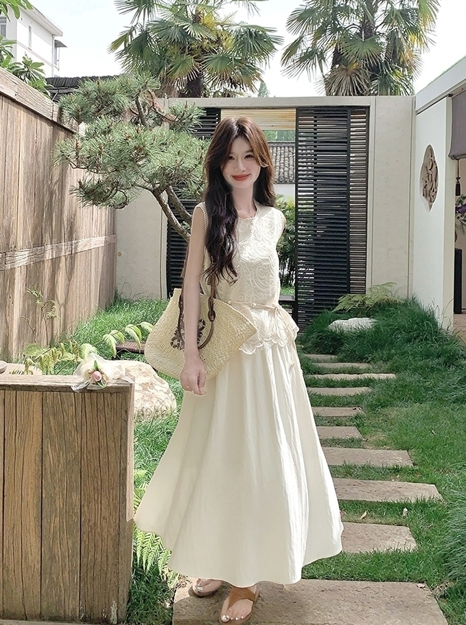 Lace Trim Sleeveless Dress And Vest Set