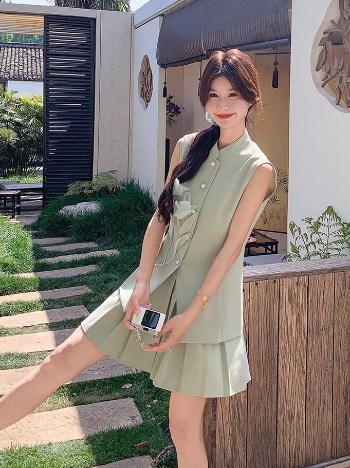 Light Green Floral Pleated Vest Skirt Set