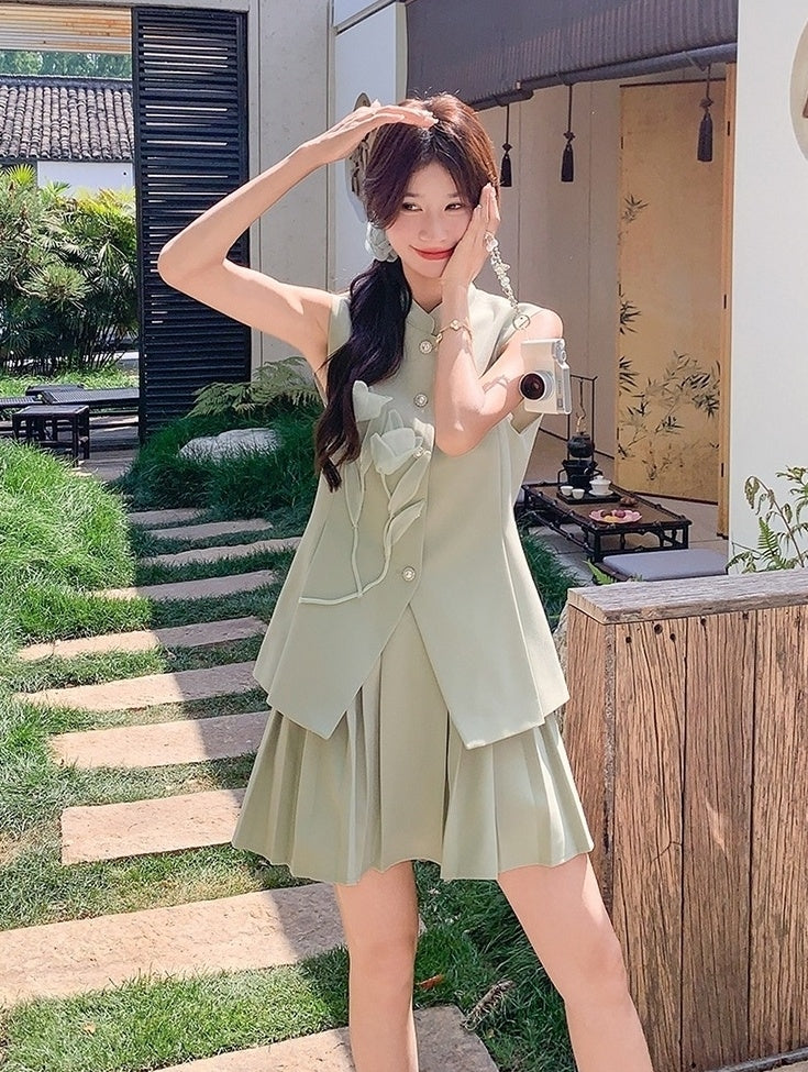 Light Green Floral Pleated Vest Skirt Set