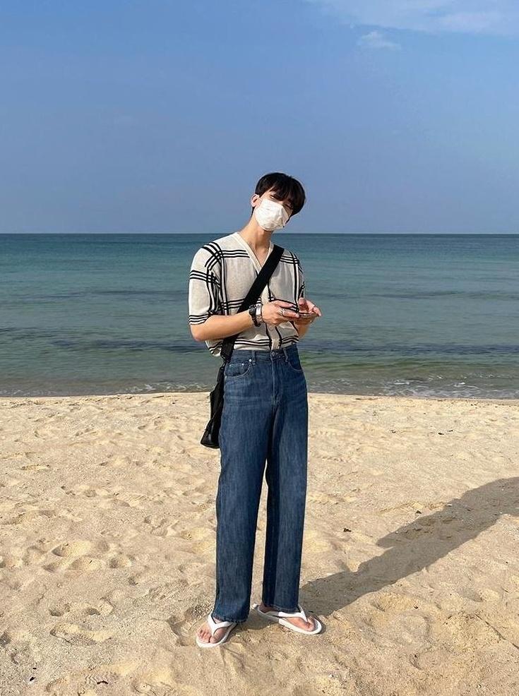 Loose Fit Denim Casual Pants