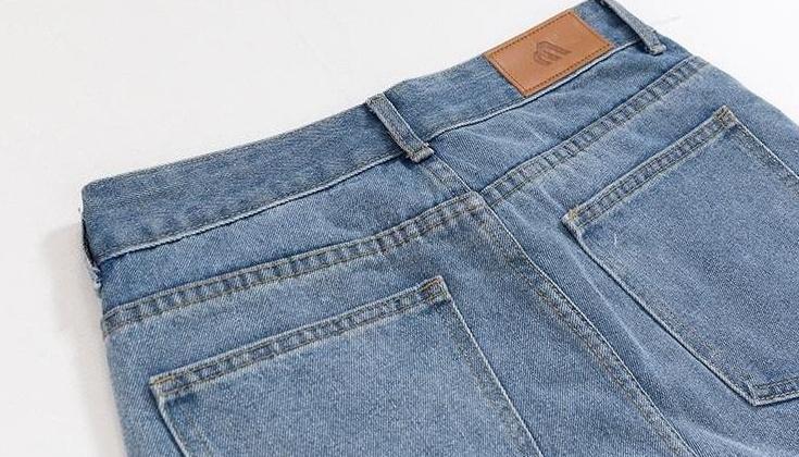 Loose Fit Patchwork Jeans