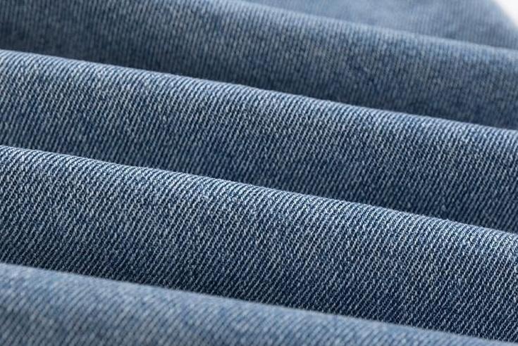Loose Fit Patchwork Jeans