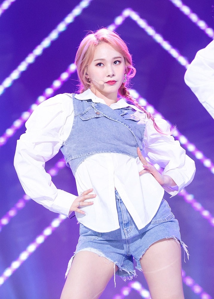 White Puffed Sleeve Shirt