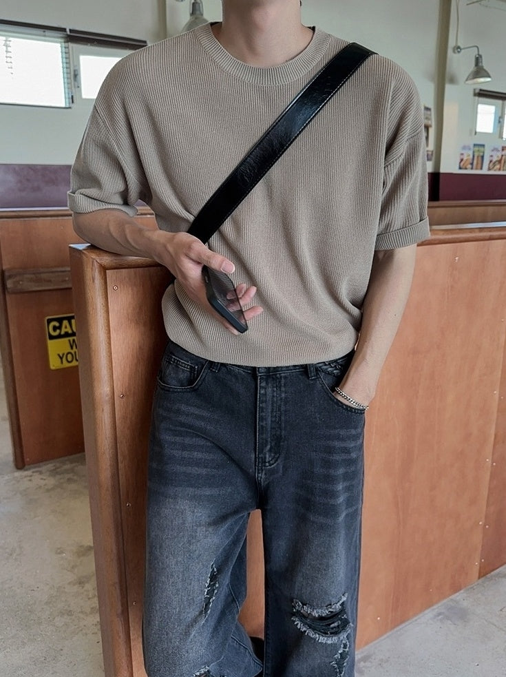 Minimalist Knit Short Sleeve Commuter Top