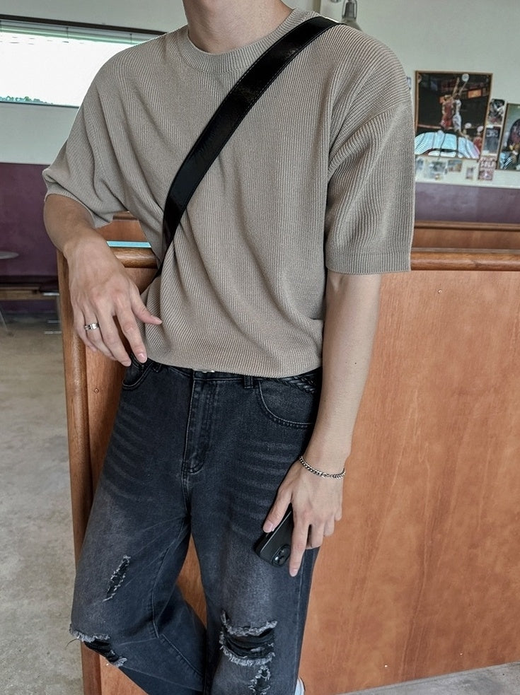 Minimalist Knit Short Sleeve Commuter Top