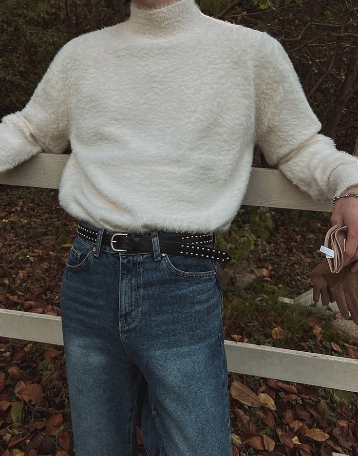 Minimalist Style High-Neck Knitted Base Layer Sweater