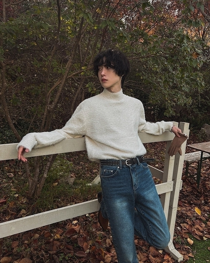 Minimalist Style High-Neck Knitted Base Layer Sweater