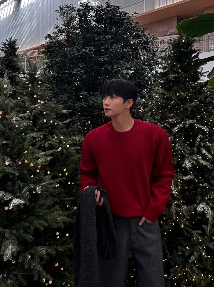 Minimalist Style Round Neck Pullover Sweater